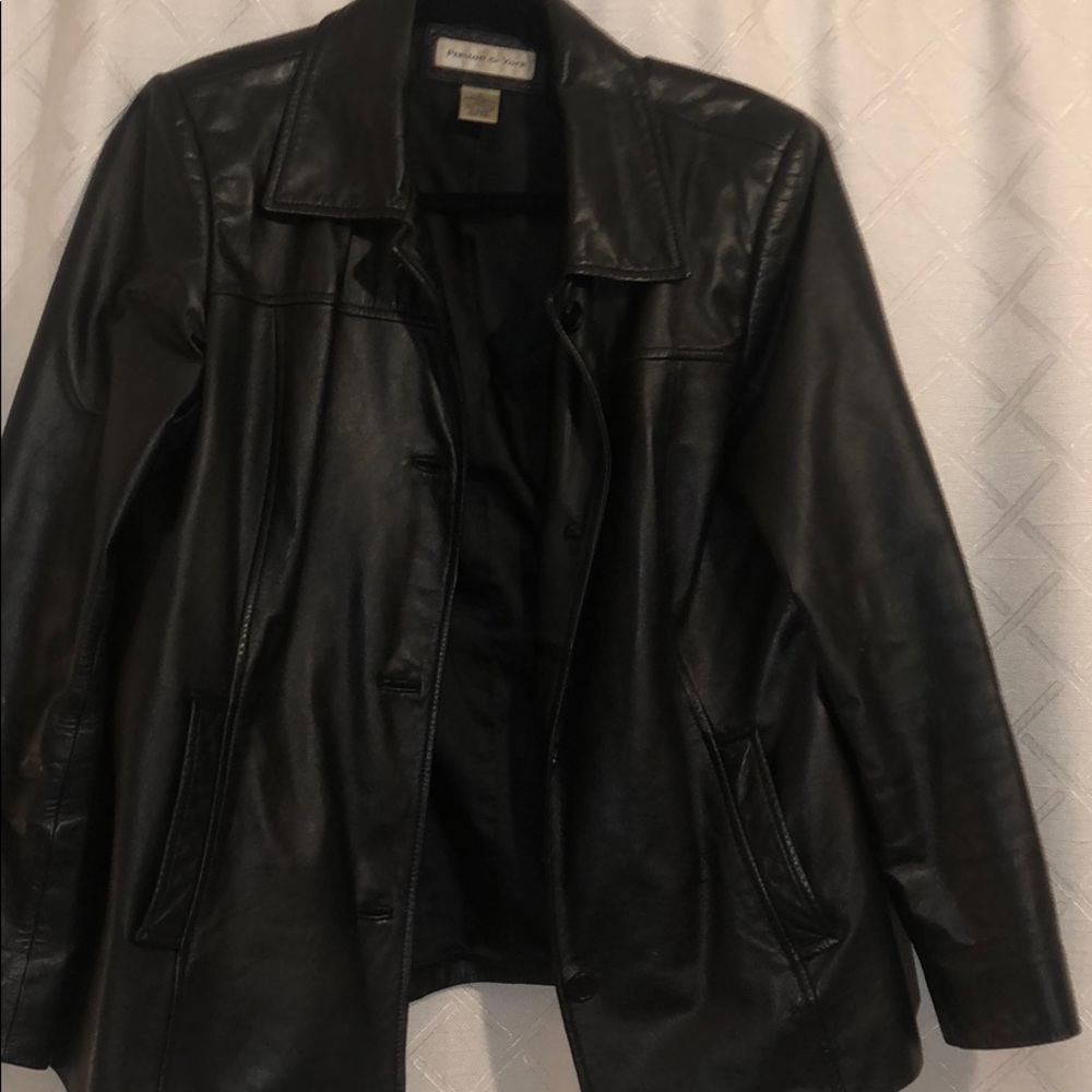 Preston & York Women’s medium leather coat